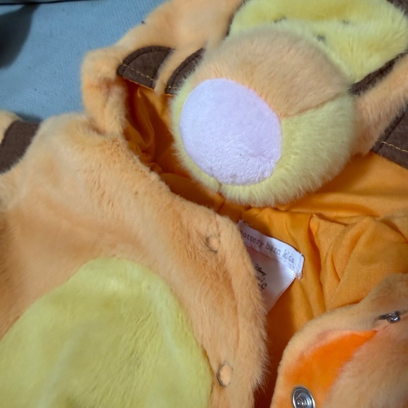 Pottery Barn Tigger Costume 12-24 months - Picture 7 of 10